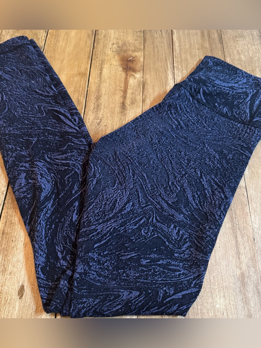 Lululemon Women’s Size 4 Abstract Print Leggings